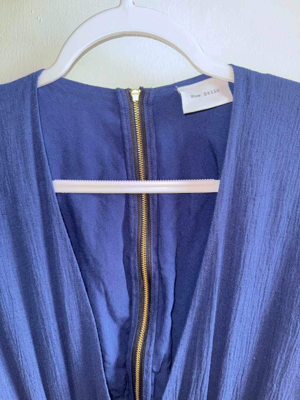 Rue Stiic Zion Maxi Dress in Navy Linen Blend - Open Back - Picture 4 of 16